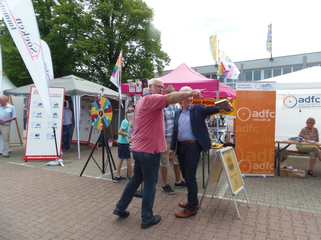 ../fotos/rathausfest_rhauderfehn_2017/2017-06-11 12.54.48.jpg